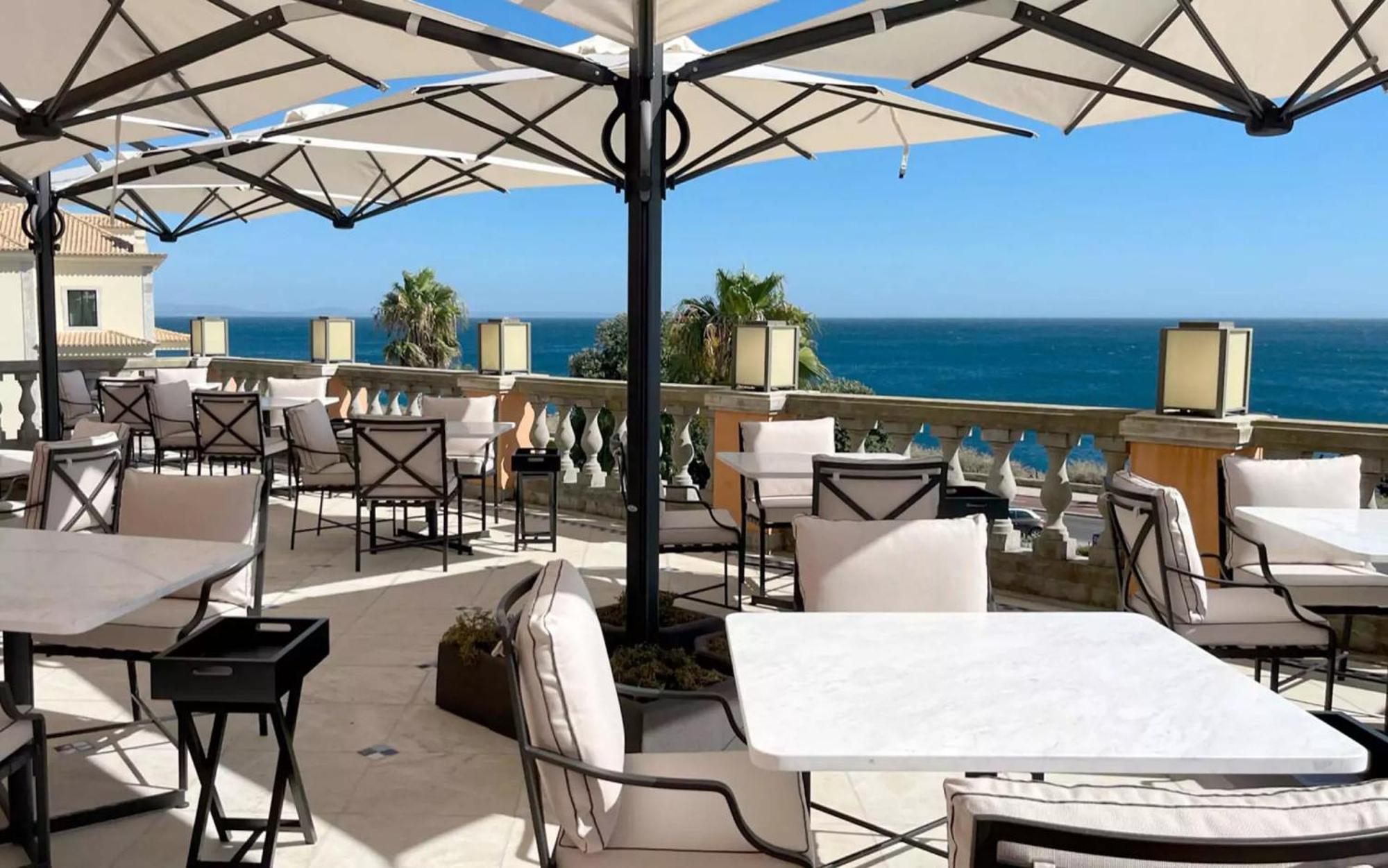 Grande Real Villa Italia Hotel & Spa 카스카이스 외부 사진 The Terrace at the Beverly Hills Hotel